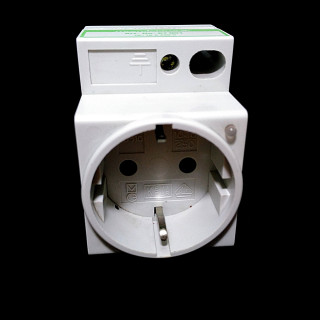 KEMA KEUR 67901 - Presa di Alimentaziome Con LED 2560V 10/16A