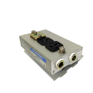 KOGANEI YM3F01 - Supporto per Elettrovalvola