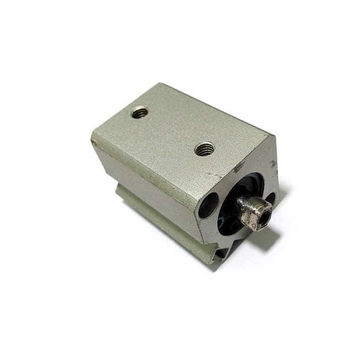 SMC CDQ2B16-10D - Pistone Pneumatico Doppio Azzione 16x10mm Femmina 10Bar