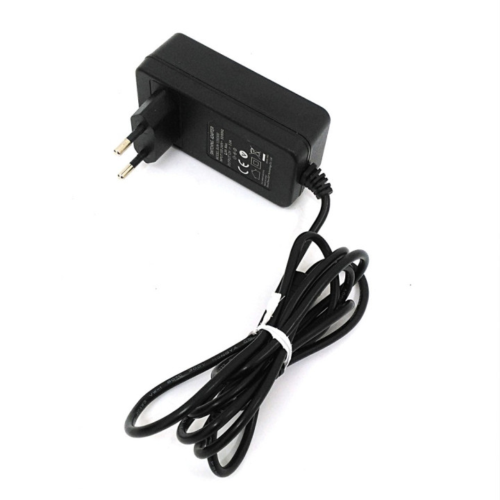 TECHNOLOGY SUN-120300 - Alimentatore 12V 3.0A - Nero