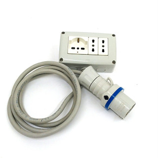 GEWISS - Scatola 4 Moduli con 3 Prese e Cavo Elettrico con Spina Indistriale