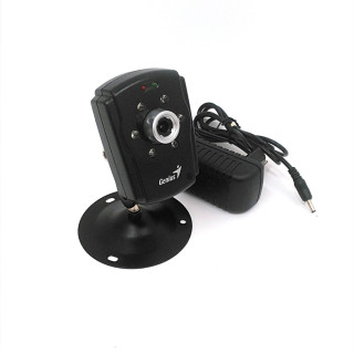 GENIUS SECURE300R - Telecamera di Rete con Sei Visioni Notturne a Infrarossi IPCam SECURE300R - Nero