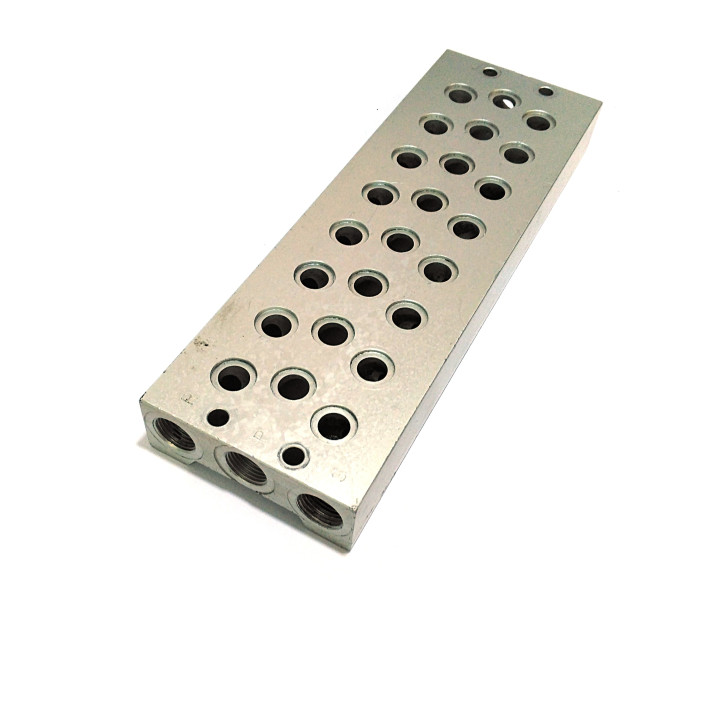 CNC 3D - Distributore Aria con 32+6 Vie in Acciaio