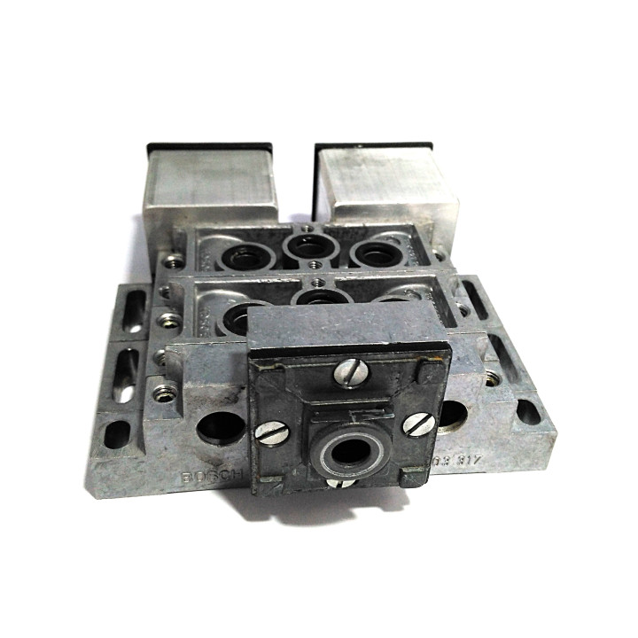 BOSCH 1-825-503-317 - Blocco per Elettrovalvola Pneumatica