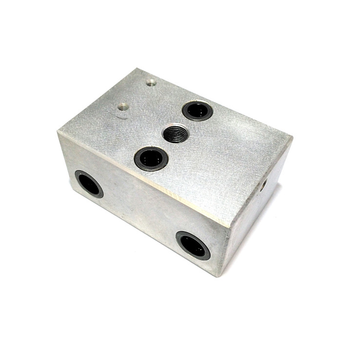 CNC 3D - Supporto con Cuscinetto Lineare