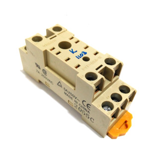 OMRON PYF-08A-N - Zoccolo per Relè 7A 250VAC