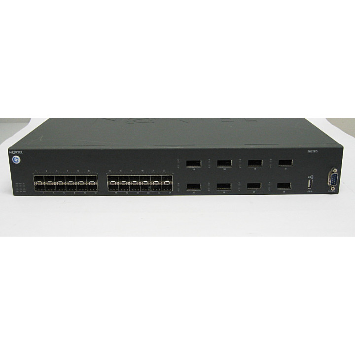 NORTEL Ethernet Routing Switch 5632FD con 24 SFP Ports e 8 XFP Ports