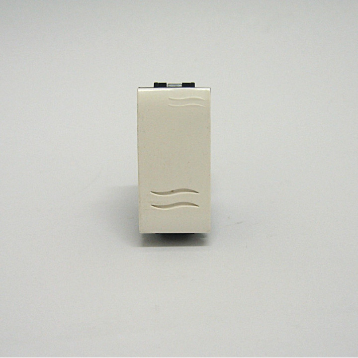 Single-Pole Switch 16AX-250V