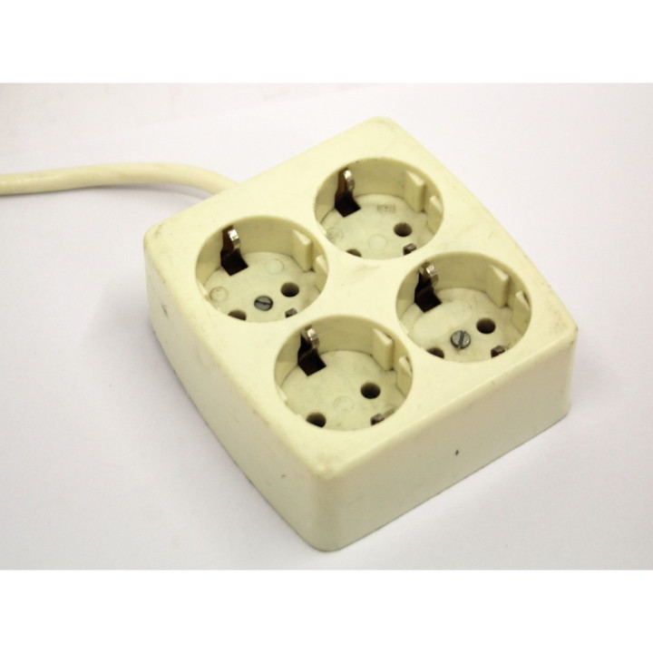 Ciabatta Multipresa Quadrata - Bianca