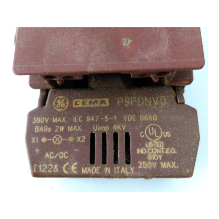 CEMA P9B10VN - Blocco Contatto con Interruttore Azzurro