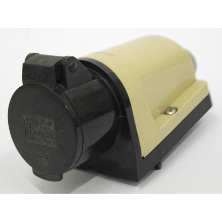 PALAZZOLI 471572 - Presa Industriale 500V 16A