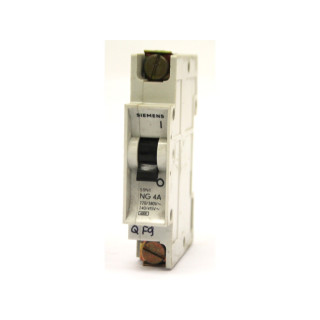 SIEMENS 5SN1 NG 4A - Circuit Breaker
