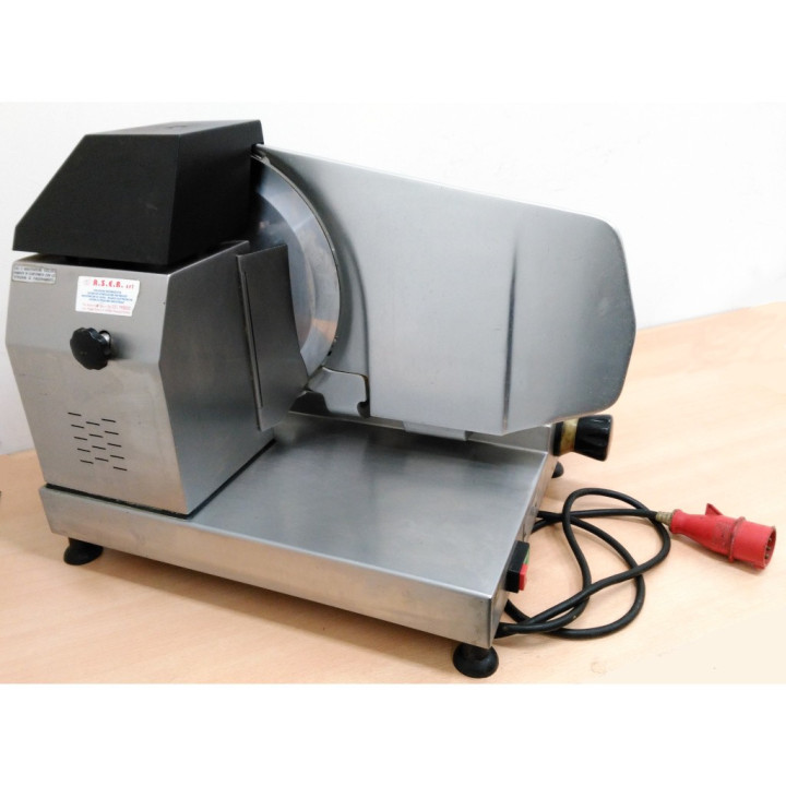 OMEGA - Affettatrice Verticale 380V