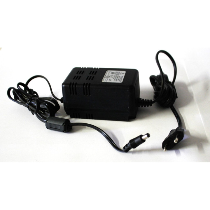 LOGITECH AD-9592 - Alimentatore - 13.5V - 1.3A