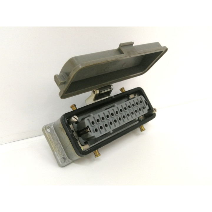 Connettore industriale femmina 380V 16 A