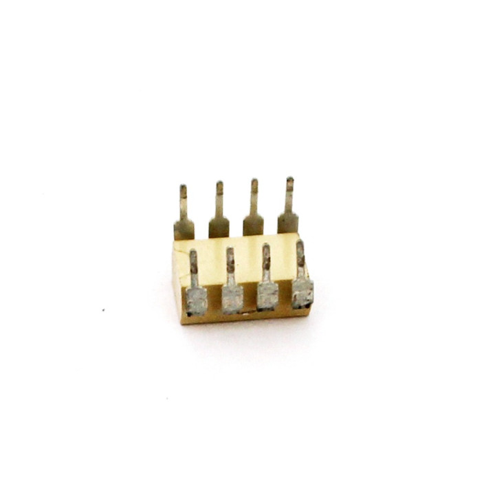 Optoaccoppiatore 8 PIN CNY 74-2 527 E TK19 - Beige