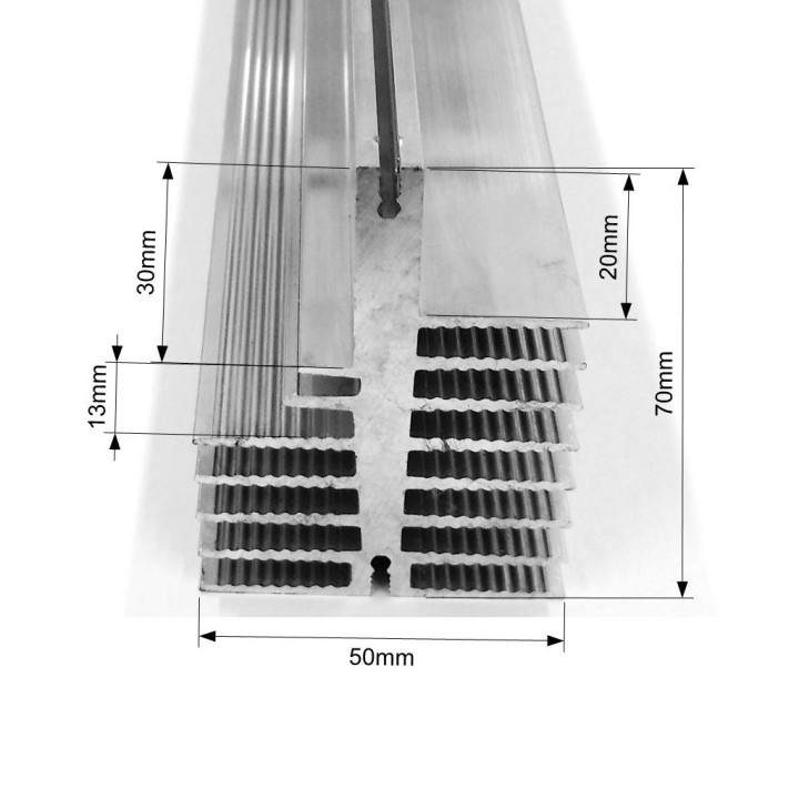 Dissipatore di Calore in Alluminio per Elementi di Potenza 300x50x70mm 700gr.
