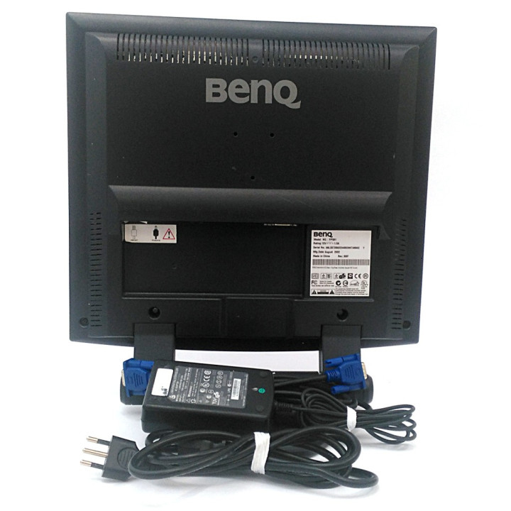 Benq FP581 - Monitor LCD 15 Pollicini con Cavi