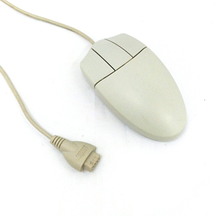 FCC IOWCM-290F - Mouse Trackball a 3 Pulsanti - Cavo????