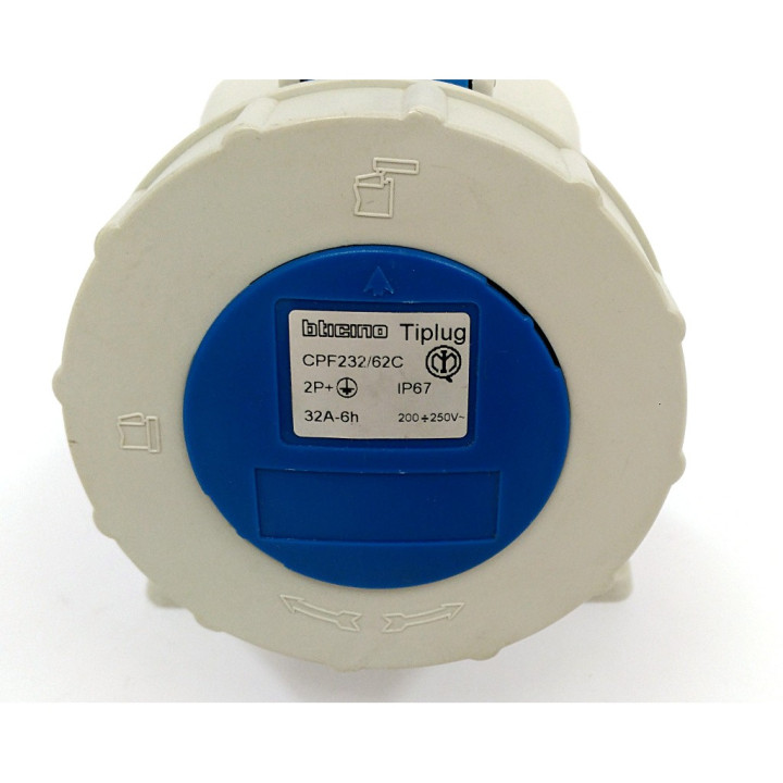 Btcino CPF232/62C - Spina Fissa Industriale a 90° 32A-6H - 200/250V - 2P+T IP67