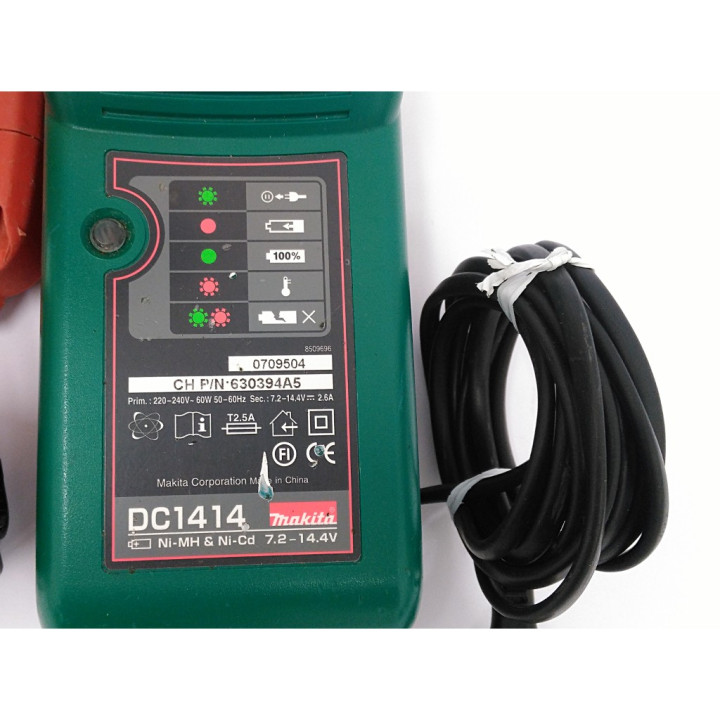 MAKITA 6017D - Trapano Avvitatore D.10mm con Caricabatterie + 1 Batteria