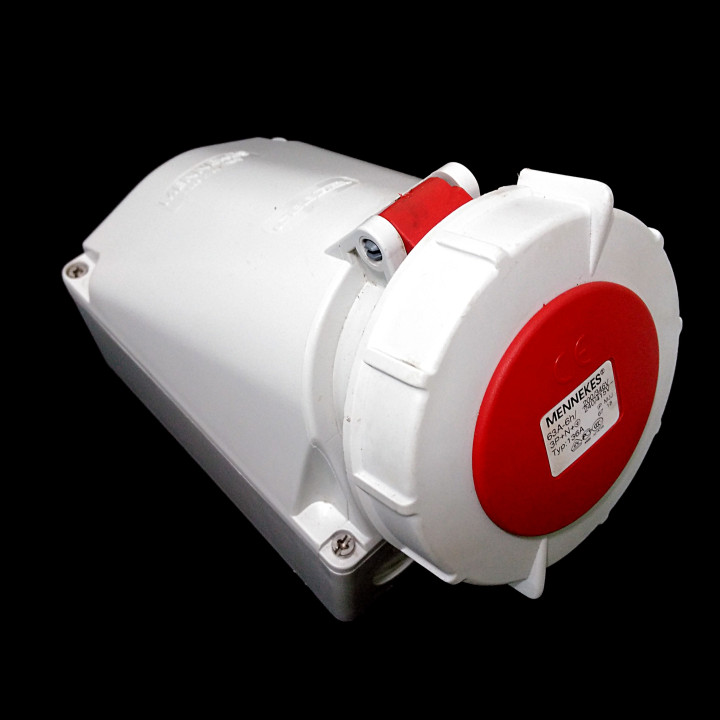 MENNEKES 136A - Presa da Parete Industriale Femmina 5P 63A 400V IP67